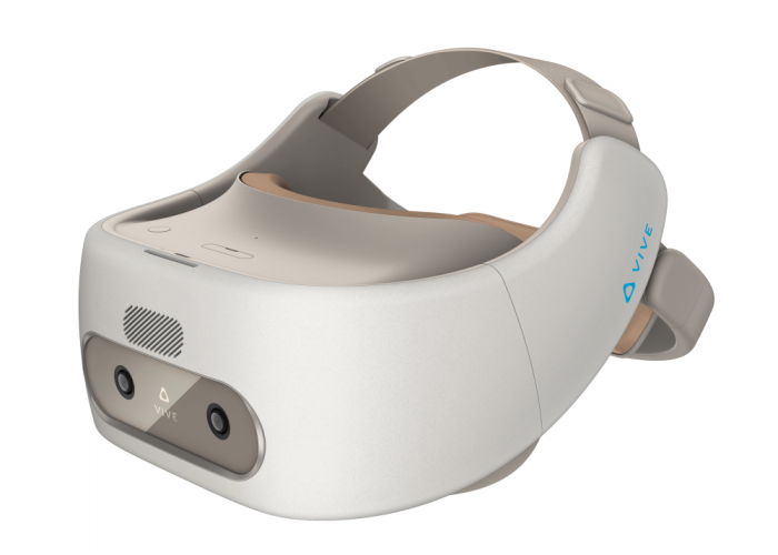 PC/タブレット本日正午まで特別値引! VRゴーグル　VIVE FOCUS キャリングケース付き